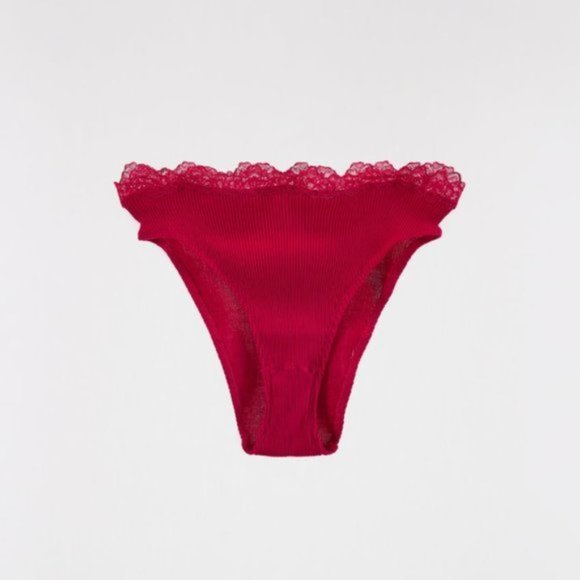 Zara Intimates & Sleepwear Zara Seamless Ribbed Soft Lace Applique